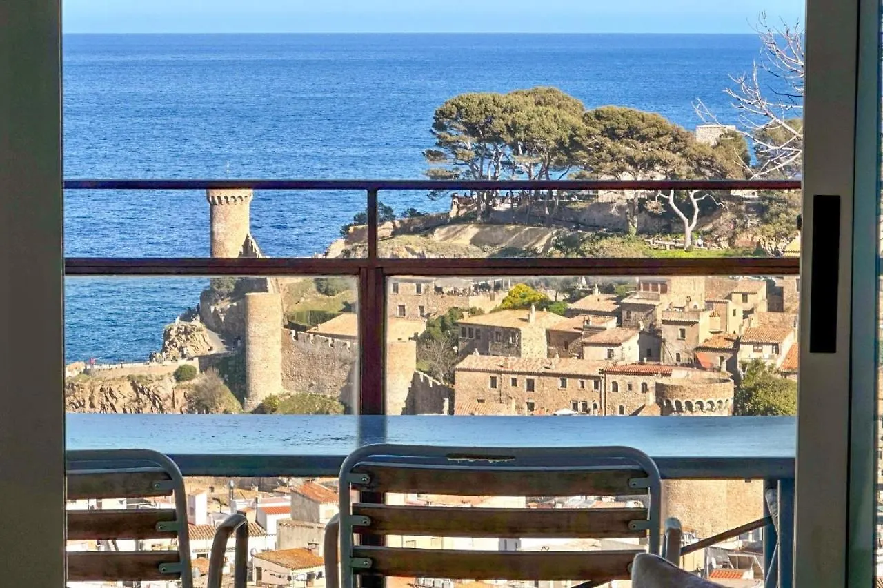 Pool And Sea Views Apartment With 1 Parking Space Tossa de Mar Spanien